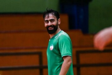 احمدوند: به نیابت از شهدا برای قهرمانی می‌جنگیم