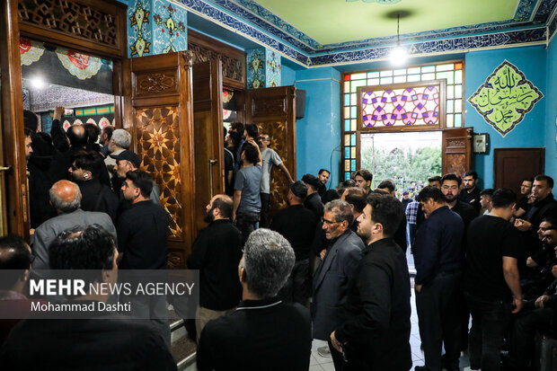 آئین سنتی «طشت گذاری» در مسجد جامع اردبیل