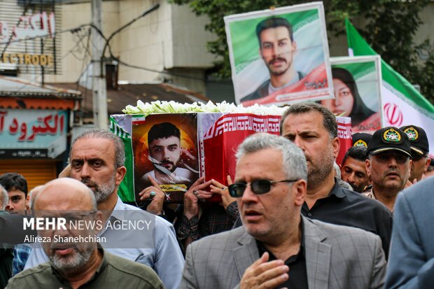 تشییع پیکر شهید راه وطن «امیر حسین صالحی» در رشت