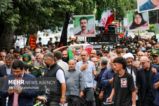 تشییع پیکر شهید راه وطن «امیر حسین صالحی» در رشت