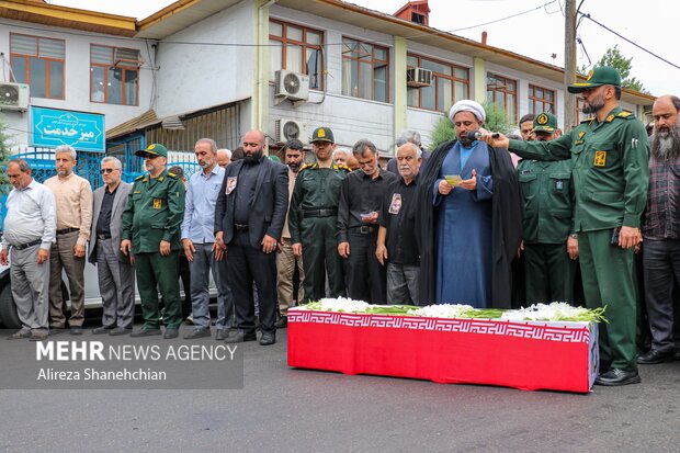 تشییع پیکر شهید راه وطن «امیر حسین صالحی» در رشت