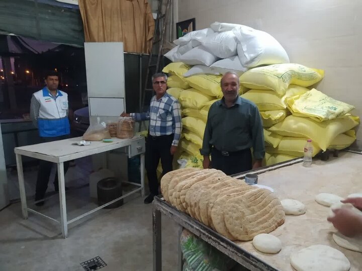 کنترل شرایط تهیه آرد و نان در گرمسار؛ کمبودی وجود ندارد