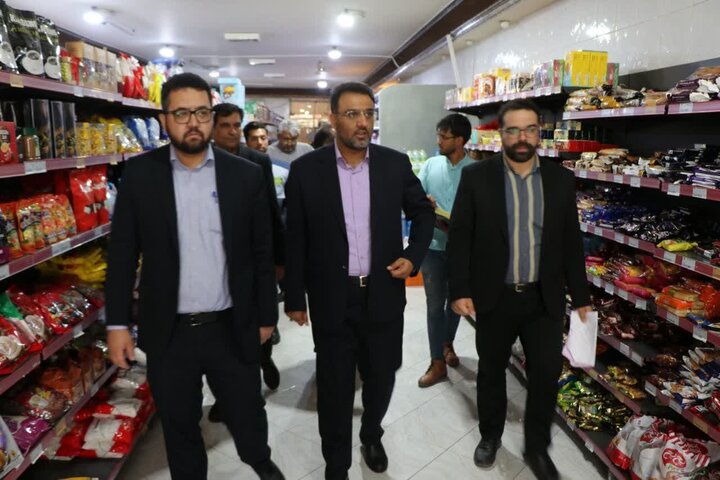 تشکیل ۹۳ پرونده تخلف به دلیل گران فروشی و احتکار در مشهد