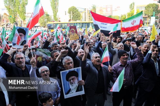 تجمع مردمی حمایت از عملیات«بشارت فتح» در تهران5