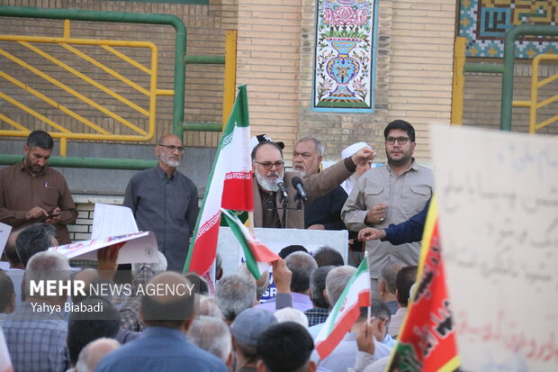 اجتماع مردم کرمانشاه در حمایت از نیروهای مسلح