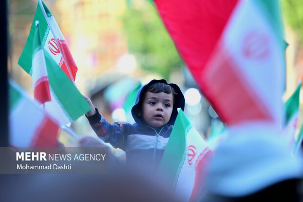 گردبوونەوەی پاڵپشتی لە هێزی چەکداری ئێران
