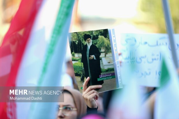 تجمع مردمی حمایت از عملیات «بشارت فتح» در اردبیل
