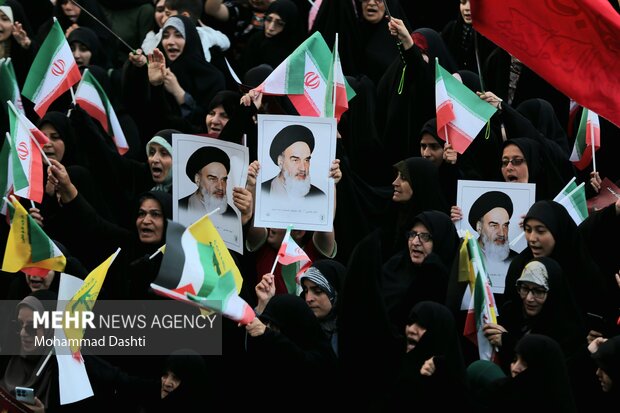 تجمع مردمی حمایت از عملیات «بشارت فتح» در اردبیل