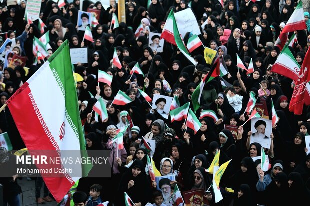 تجمع مردمی حمایت از عملیات«بشارت فتح» در تهران3