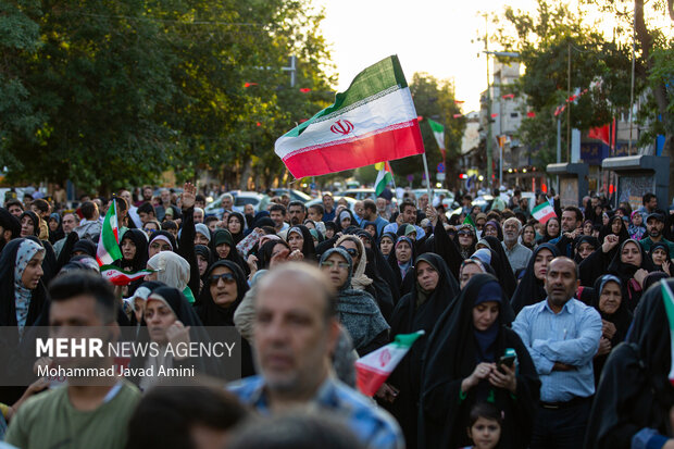 تجمع مردمی حمایت از عملیات «بشارت فتح» در قزوین