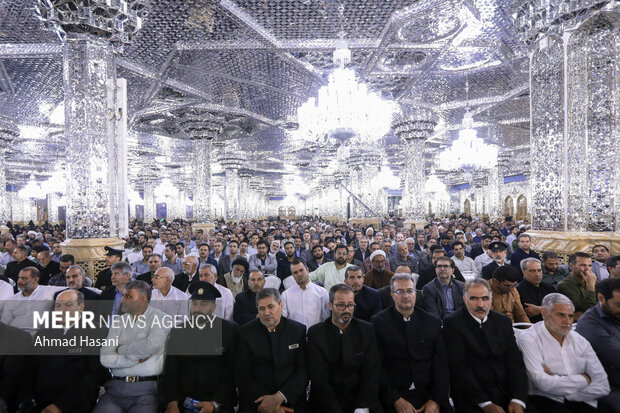 نشست تحلیلی و تبیینی «فتح قریب» در حرم امام رضا (ع)