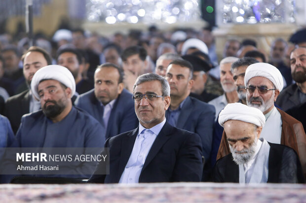 نشست تحلیلی و تبیینی «فتح قریب» در حرم امام رضا (ع)