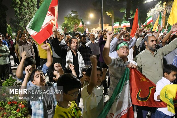 تجمع مردمی حمایت از عملیات «بشارت فتح» در بیرجند