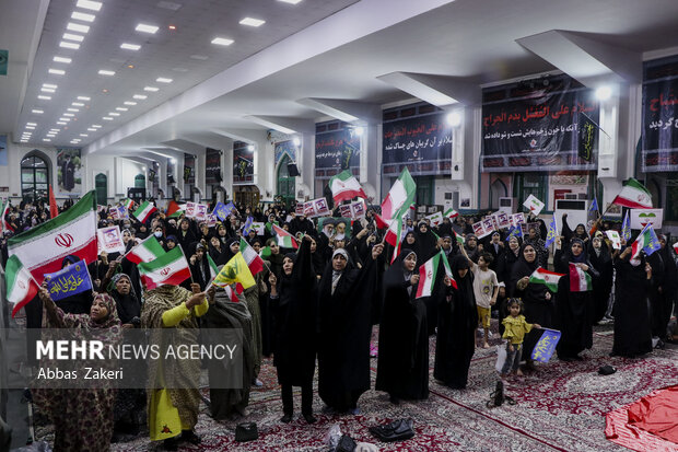 تجمع مردمی حمایت از عملیات «بشارت فتح» در بندرعباس