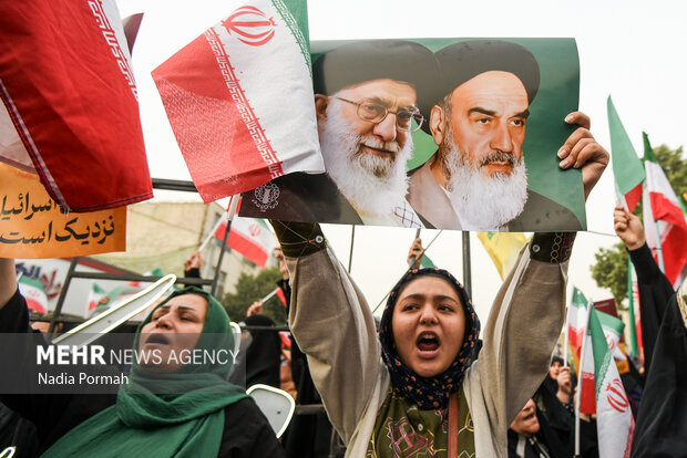 تجمع مردمی حمایت از عملیات«بشارت فتح» در تهران3