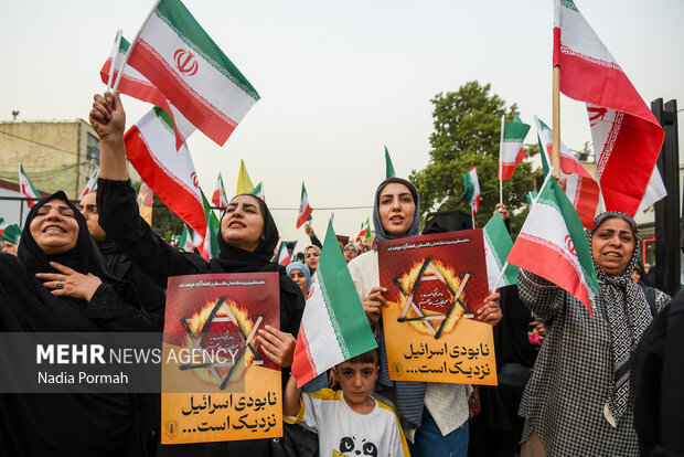 تجمع مردمی حمایت از عملیات «بشارت فتح» در کرج