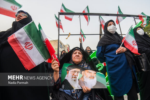 تجمع مردمی حمایت از عملیات «بشارت فتح» در کرج