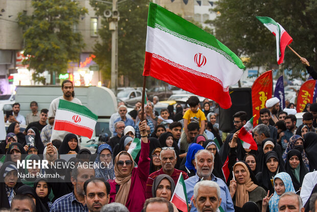 تجمع مردمی حمایت از عملیات «بشارت فتح» در کرج