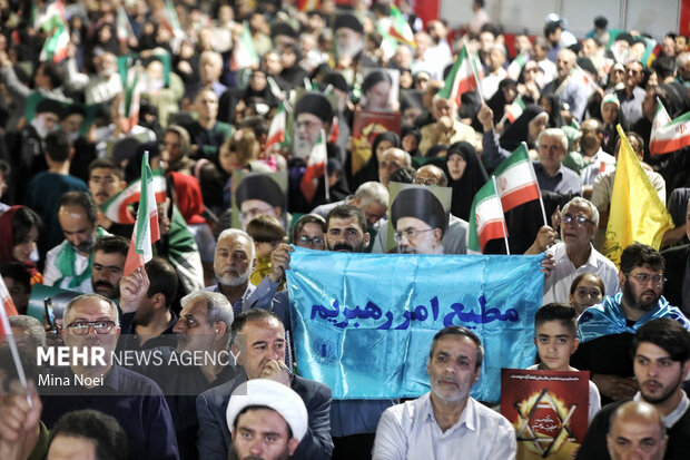 تجمع مردمی حمایت از عملیات "بشارت فتح" در تبریز