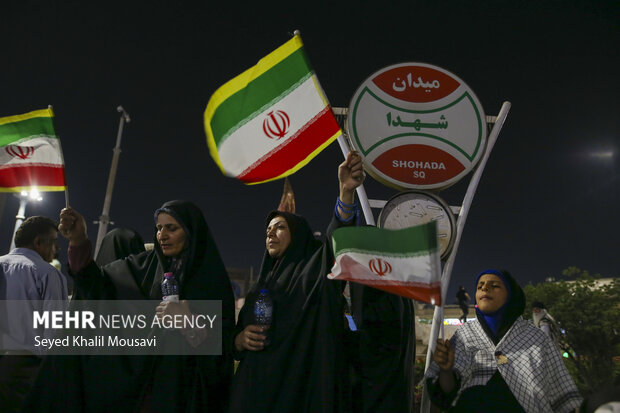 تجمع مردمی برای حمایت از عملیات «بشارت فتح» در اهواز
