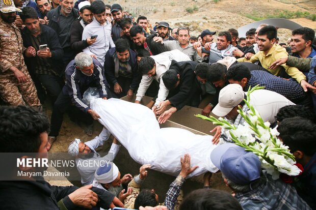 مراسم استقبال و تشییع پیکر شهید اهل سنت خراسان شمالی