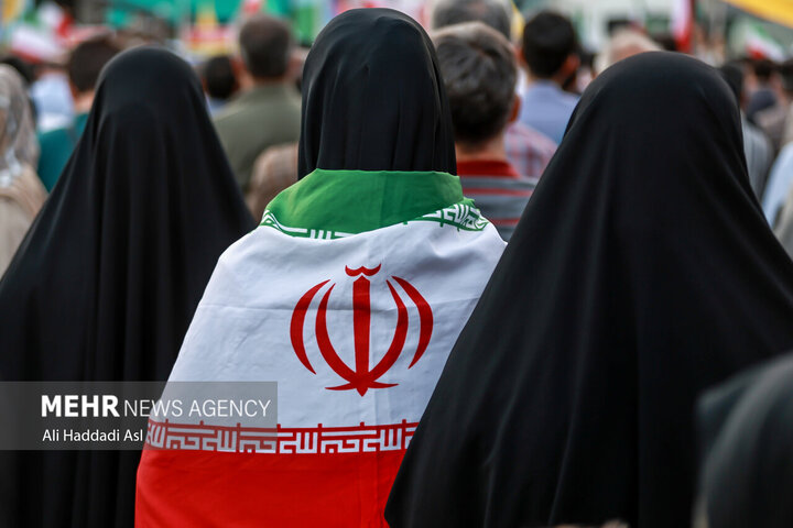 یک ملت برای یک وطن!