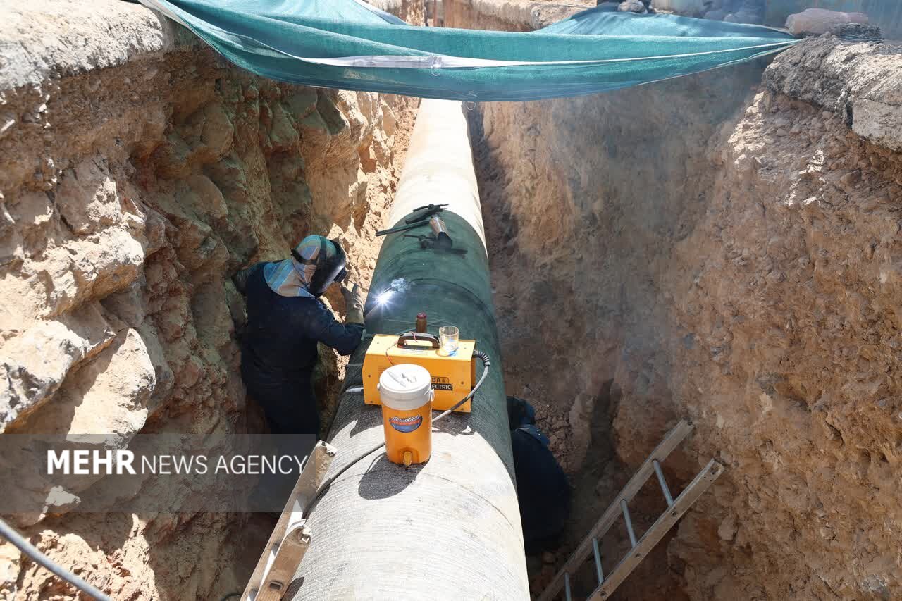 ۴۰۰ متر از خط انتقال آب خیابان آتشگاه اصفهان اصلاح میشود