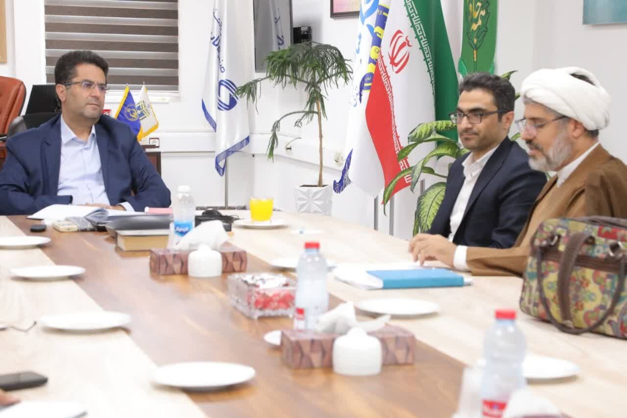 ۸۰۰۰ خدمت درمانی به مددجویان کمیته امداد بوشهرارائه شد