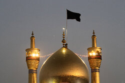 برگزاری مراسم تعویض پرچم گنبد حسینیه اعظم زنجان