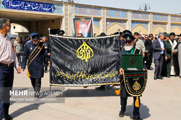 تشییع سردار شهید صفرپور در حرم شاهچراغ (ع)