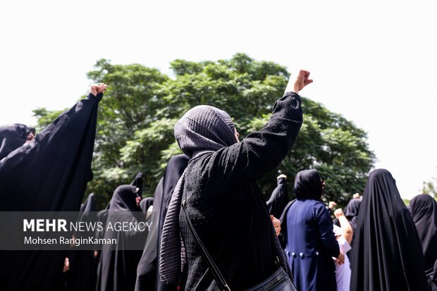 مراسم تشییع پیکر مطهر سرباز شهید ماهان ستاره