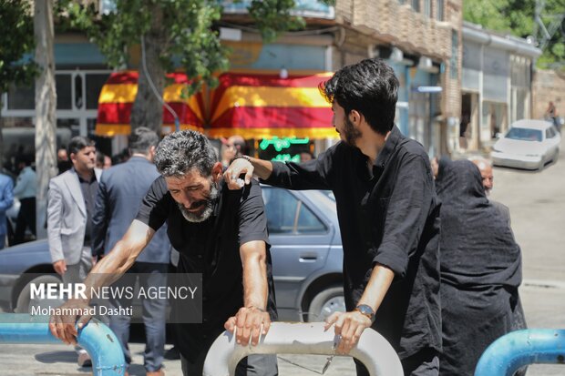 تشییع پیکر شهید مدافع وطن محمدرضا نوروزی در شهر نیر