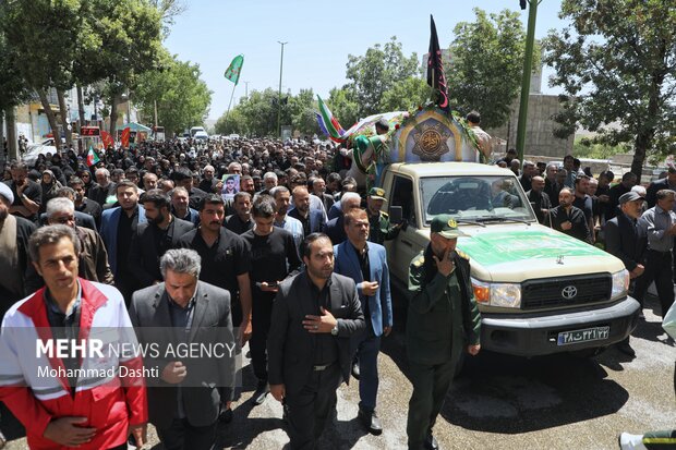 تشییع پیکر شهید مدافع وطن محمدرضا نوروزی در شهر نیر