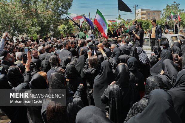 تشییع پیکر شهید مدافع وطن محمدرضا نوروزی در شهر نیر