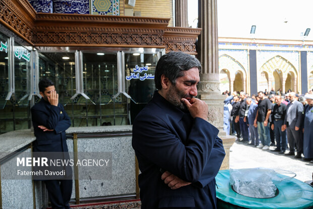 پیکر مطهر سه شهید همدانی با حضور مسئولان، فرماندهان، خانواده معظم شهدا