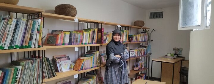 کتابخانهای که انفجار پنجرهاش را باز کرد؛ ماهی قرمزها دلتنگ بچهها 7