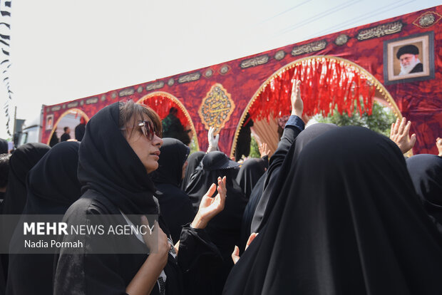 تشیع پیکر ۹ شهید و تدفین سه شهید در امامزاده طاهر کرج