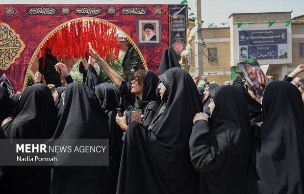 تشیع پیکر ۹ شهید و تدفین سه شهید در امامزاده طاهر کرج
