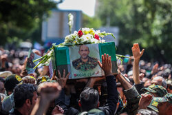 تشییع پیکر شهید مدافع وطن «سرهنگ مهدی رضازاده» در تبریز