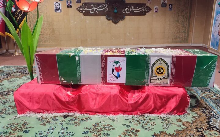 بدرقه شهیده فاطمه قنبری با حضور مردم روستای سینقان دلیجان