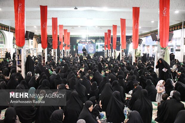 مراسم شیرخوارگان حسینی در بیرجند