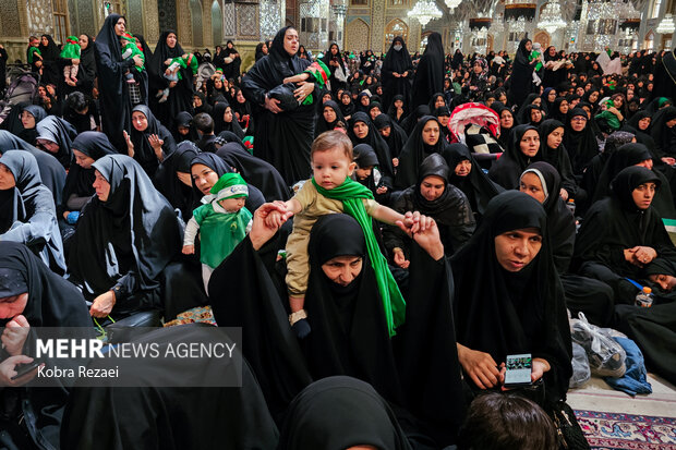 مراسم «شیرخوارگان حسینی» در حرم امام رضا (ع)