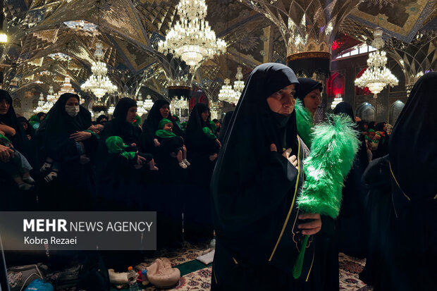 مراسم «شیرخوارگان حسینی» در حرم امام رضا (ع)