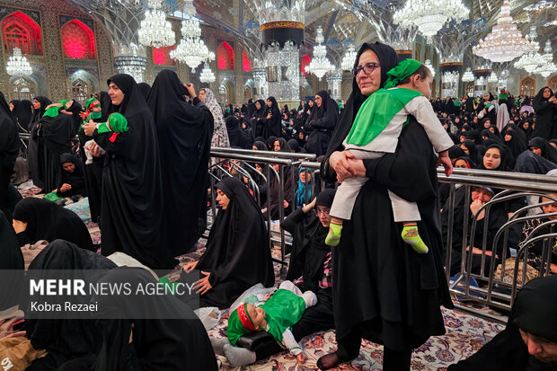 مراسم «شیرخوارگان حسینی» در حرم امام رضا (ع)