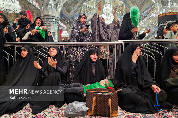 مراسم «شیرخوارگان حسینی» در حرم امام رضا (ع)