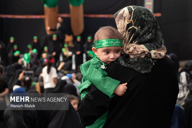 مراسم شیرخوارگان حسینی در مصلی بزرگ سمنان برگزار شد