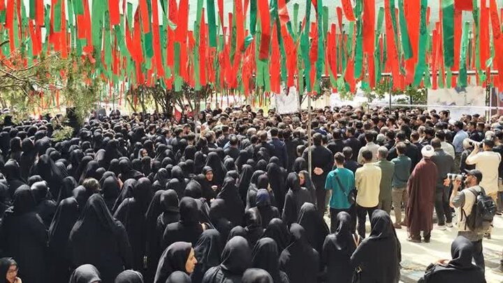 پیکر شهید «امیرحسین طولابی» در خرمآباد تشییع شد پیکر شهید «امیرحسین طولابی» در خرمآباد تشییع شد