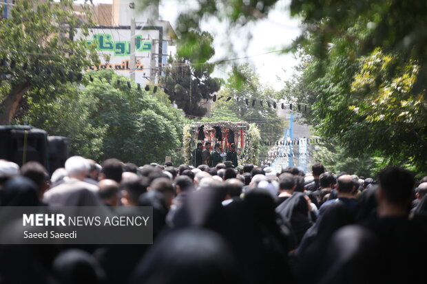 تشییع پیکر شهیدان «محسن برکان» و «ابوالفضل ابوالحسنی» در ورامین