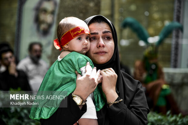 مراسم «شیرخوارگان حسینی» در اصفهان