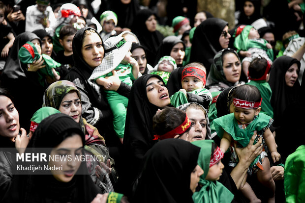 مراسم «شیرخوارگان حسینی» در اصفهان
